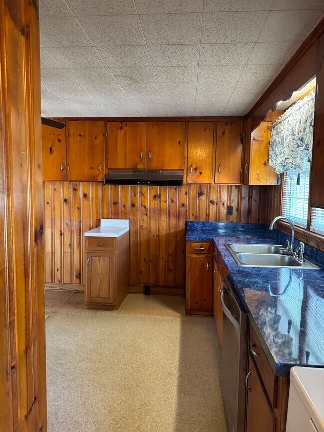 Building Photo - 3222 Perry Blizzard Rd