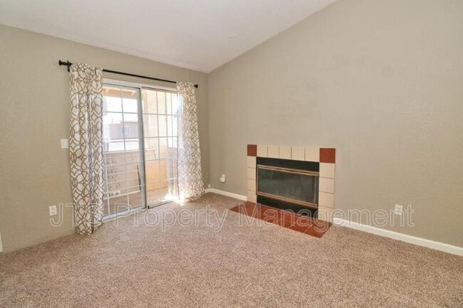 Building Photo - 11150 Trinity River Dr