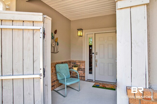 Building Photo - 501 Cotton Creek Dr