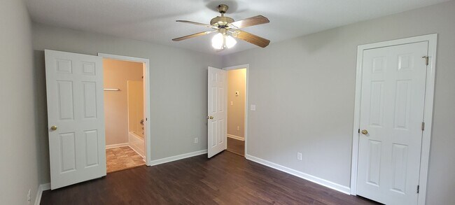 Building Photo - AFFORDABLE AND SPACIOUS