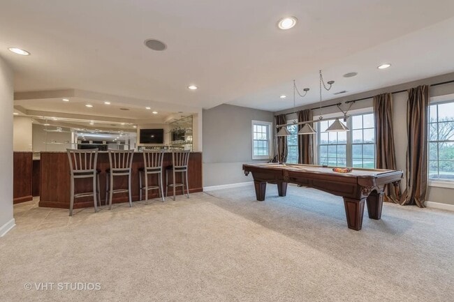 Building Photo - 22 Doral Dr