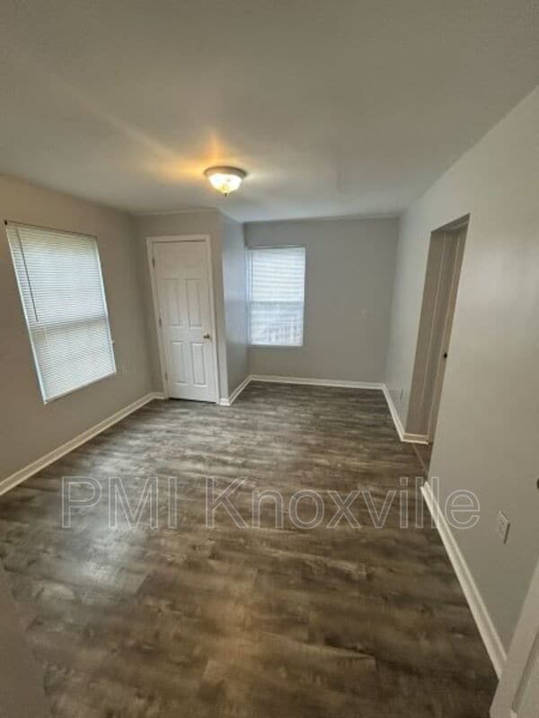 Building Photo - 1407 Sevierville Rd