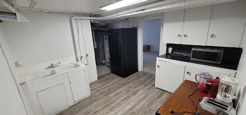 Building Photo - 5211 Julian St