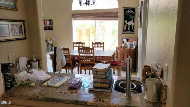 Building Photo - 2409 Grapevine Dr