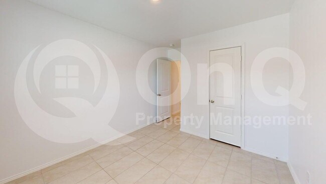 Building Photo - 14017 Ilderton St