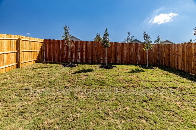 Building Photo - 3626 Amber Glade