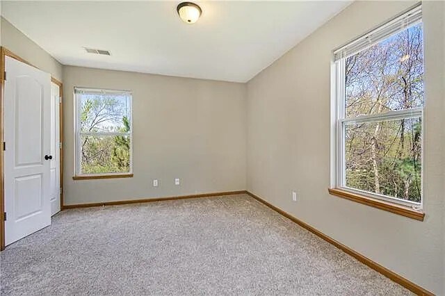 Building Photo - 1654 NW Garrett Dr
