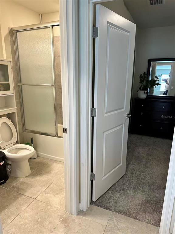 Building Photo - 2102 Charming Ave