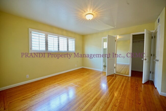 Building Photo - Lovely 3 Bedroom Mariner Cove House Coming...