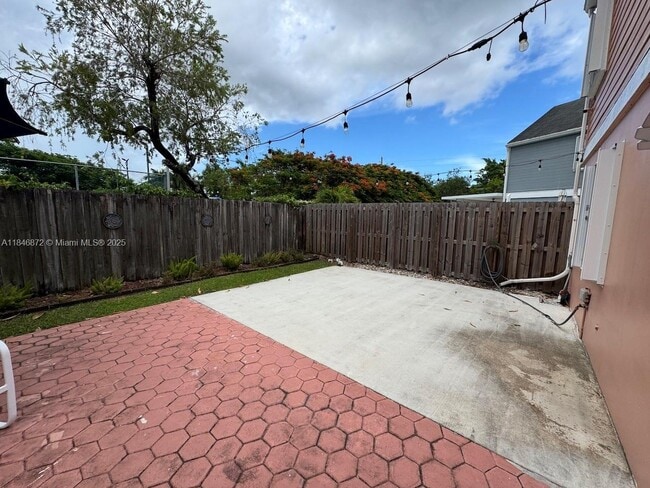 Building Photo - 11715 SW 113th Terrace
