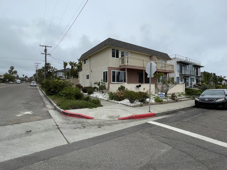 Building Photo - 201 4th St