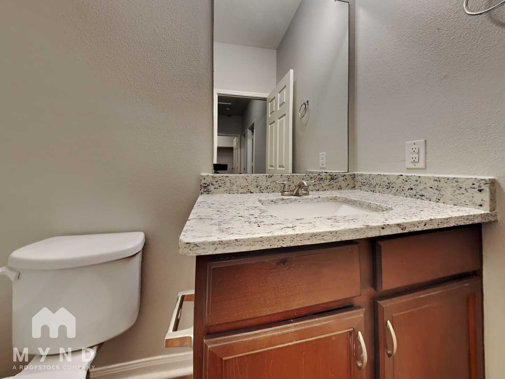 Building Photo - 306 Lazy Pine Ct