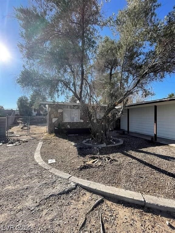 Building Photo - 3955 Ventura Way