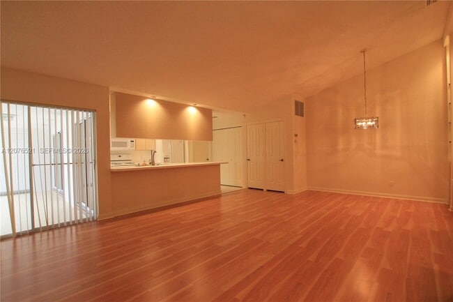 Building Photo - 4802 Water Oak Ct