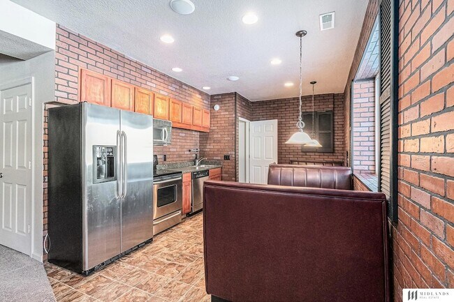 Building Photo - 4851 S 187th Ave