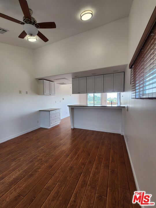 Building Photo - 17118 Oak View Dr
