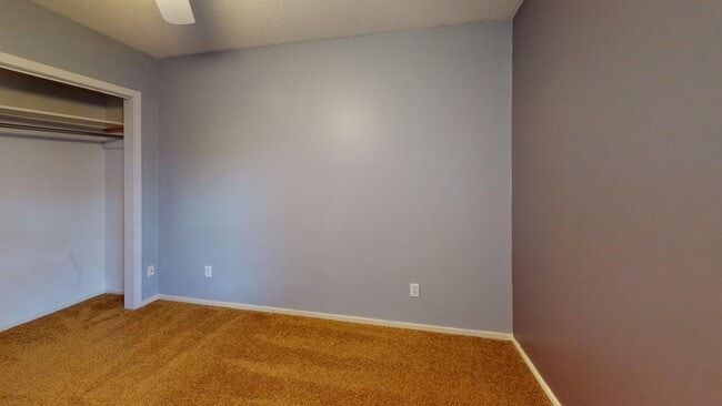 Building Photo - 1711 Orange Grove Shores Dr