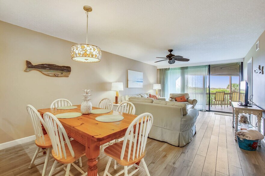 Building Photo - 210 Ocean Hibiscus Dr