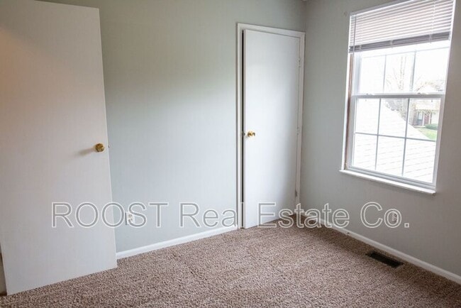 Building Photo - 942 Timothy Dr