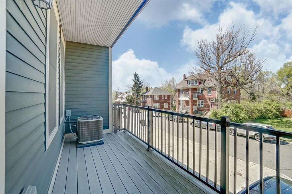 Building Photo - 440 Northern Ave