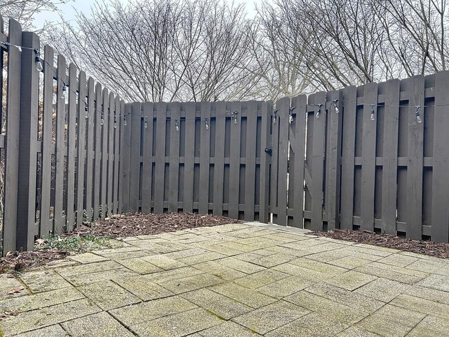 Building Photo - 1787 Sheffield Dr