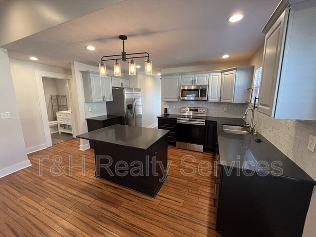 Building Photo - 1202 Harlan St