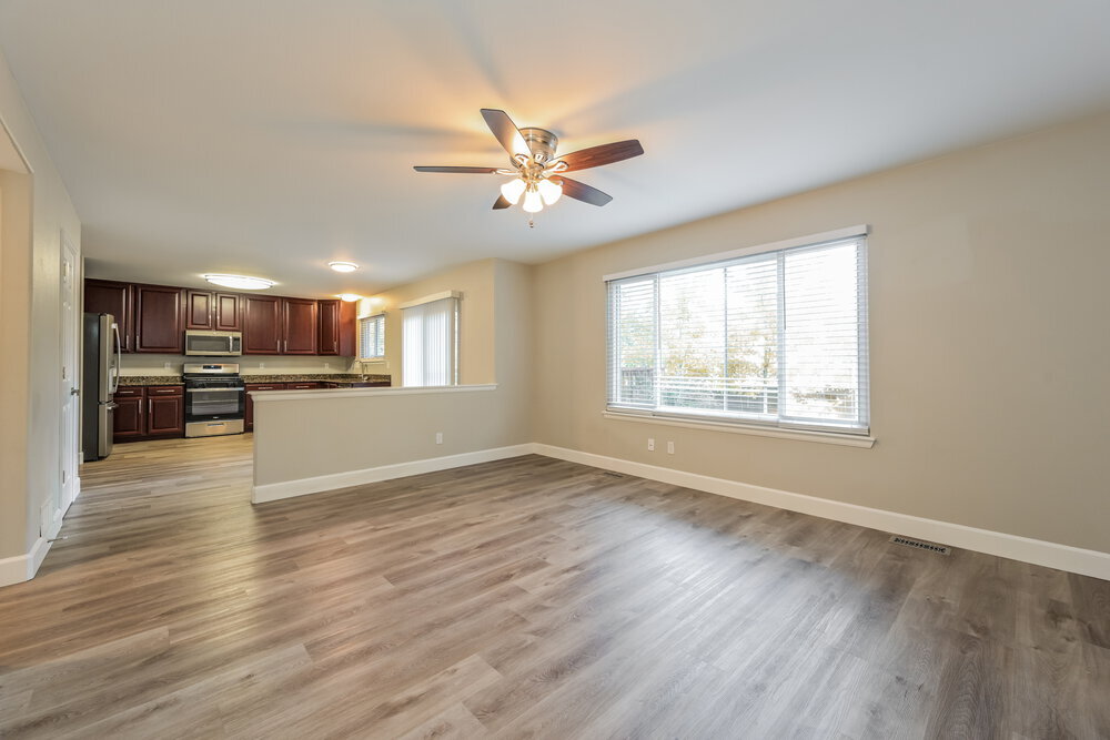 Building Photo - 9879 S Castle Ridge Cir