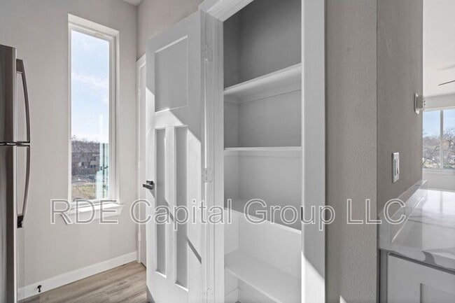 Building Photo - 948 S Corinth St Rd