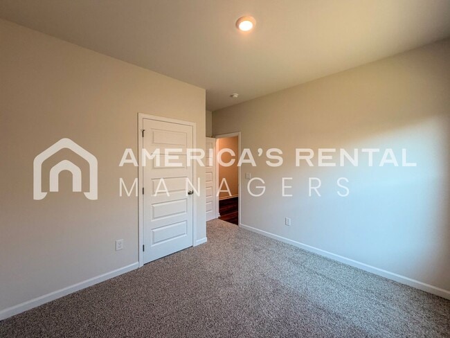 Building Photo - New Construction Home for Rent!