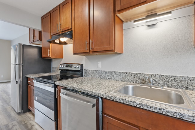 Building Photo - Ground floor remodeled 2 br unit