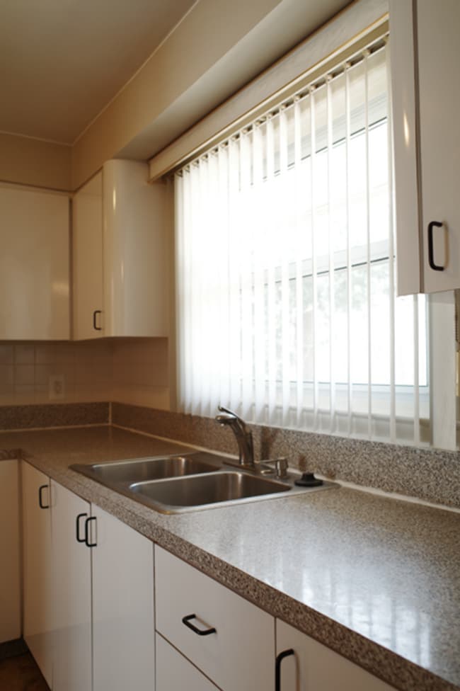 Building Photo - Charming 3-Bedroom Home in a Prime Locatio...