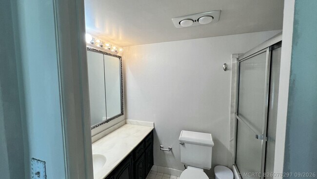 Building Photo - 2440 SW 22nd Ave