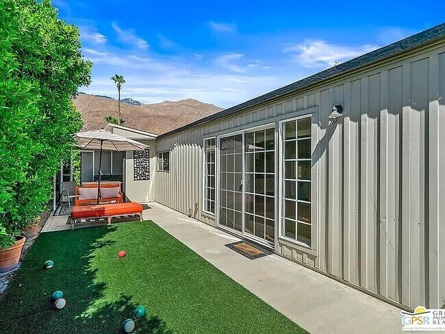 Building Photo - 313 Kona Ln