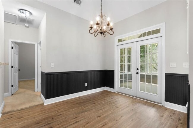 Building Photo - 65 Riverwood View