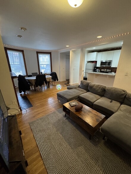 Building Photo - 480 Massachusetts Ave