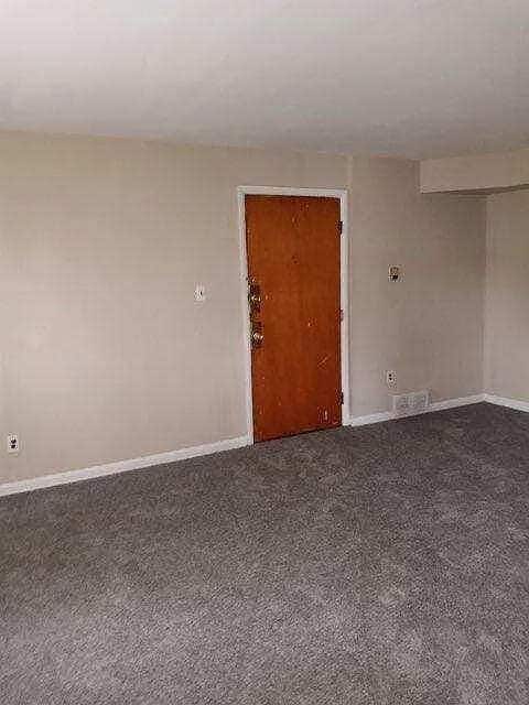 Building Photo - Jefferson Street