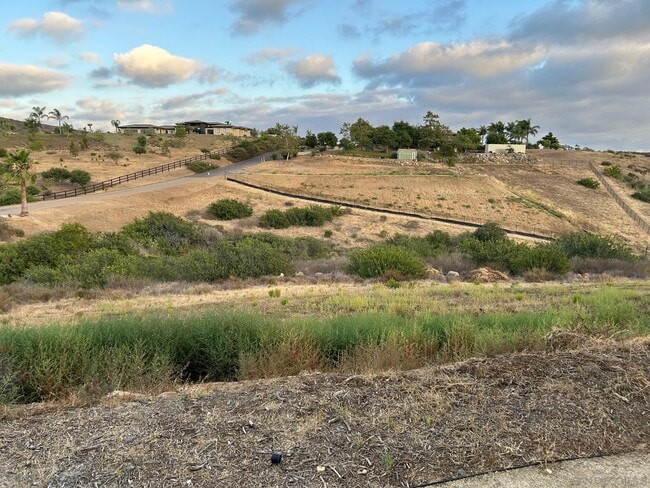 Building Photo - 16402 Rio Vista Rd