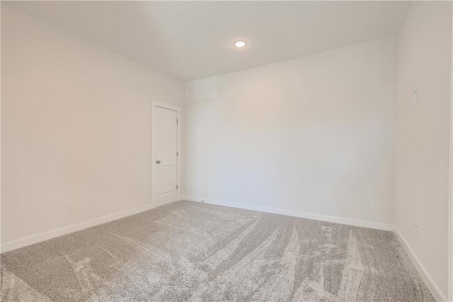 Building Photo - 4504 Post Loop