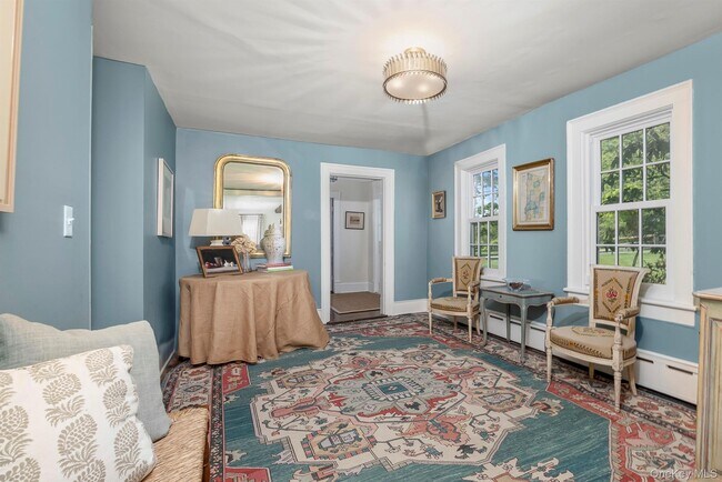 Building Photo - 74 Melville Rd