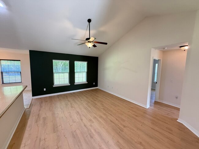 Building Photo - 1681 Village Pkwy