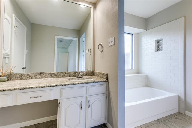 Building Photo - 4528 Cleveland Dr