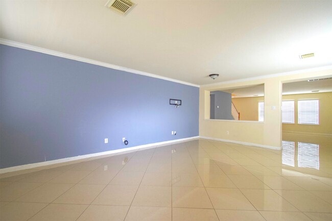 Building Photo - 15602 Waumsley Way