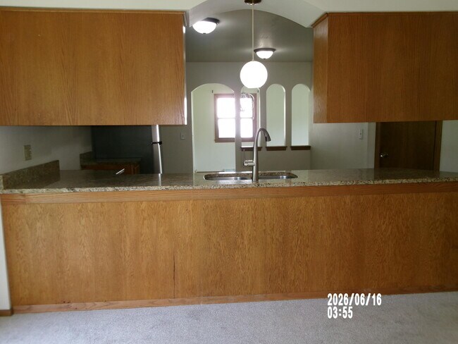 Building Photo - 18620 Midland Pl