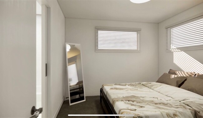 Building Photo - Ground Floor 2 Bed/2 Bath Unit with Great ...