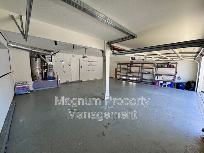 Building Photo - 24453 Jacarte Dr