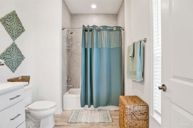 Building Photo - 14558 Salt Meadow Dr