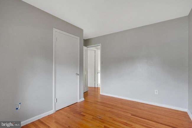 Building Photo - 6318 Willowood Ln