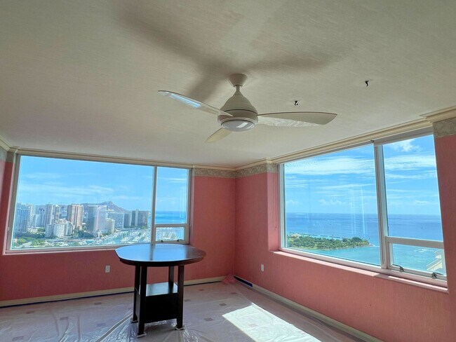 Building Photo - Hawaiki 3608 - Vintage charm in Honolulu