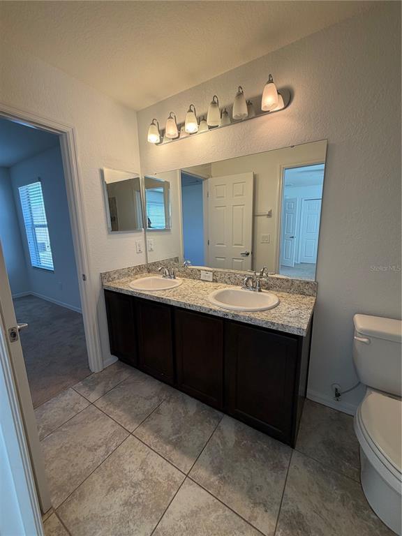Building Photo - 5051 Cactus Needle Ln