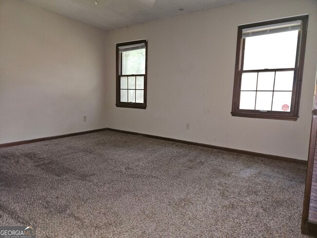 Building Photo - 214 John Paul Ave